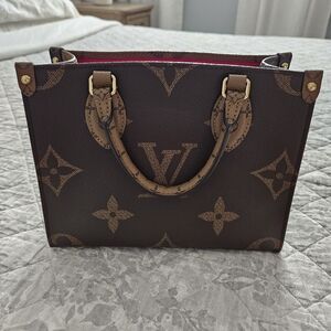 Louis Vuitton On The Go PM